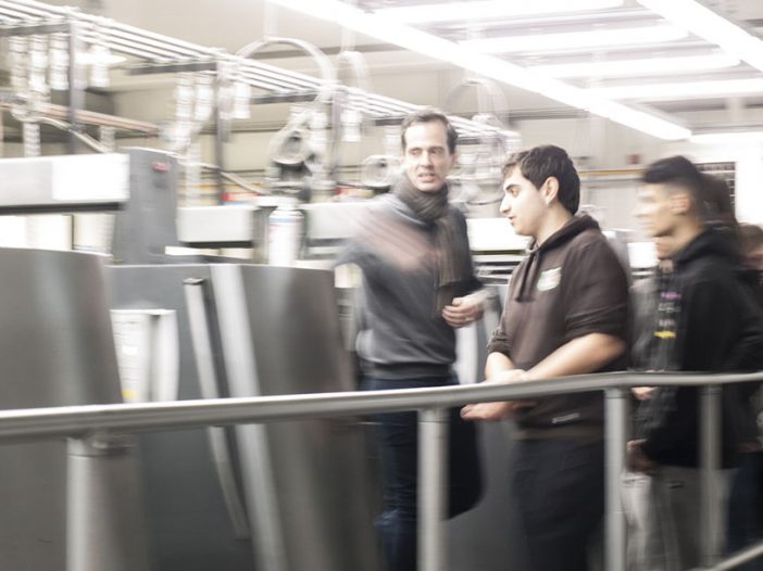 Alumnado de Gráfica impresa y Grabado visitan Gráficas Ulzama