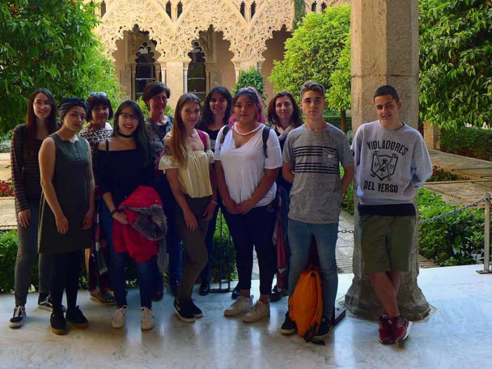 Alumnado de 1º de Grabado visita los museos de Zaragoza aprovechando el Día Internacional de los Museos