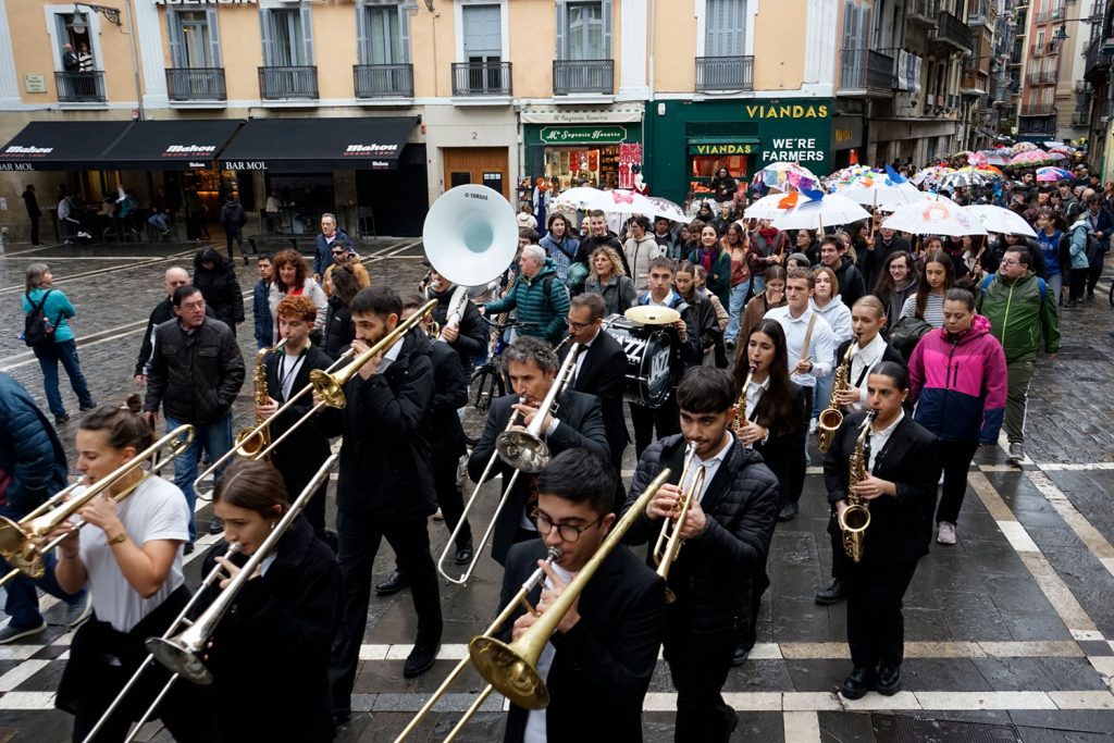 desfile Second Line EASDP y Brass band Conservatorio Pablo Sarasate